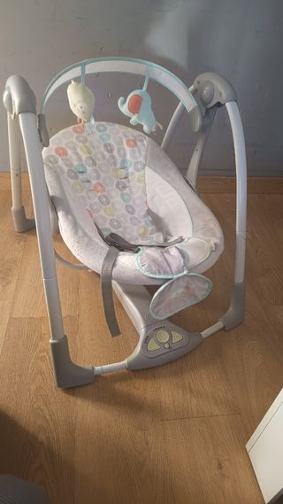 Hamaca bebé plegable con música