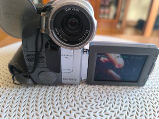 Cámara de video marca Sony