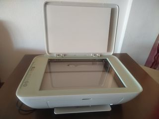 Impresora HP DeskJet 2722e