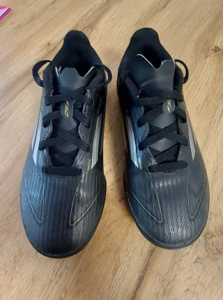 Zapatillas Fútbol Adidas F50 Multitacos talla 30
