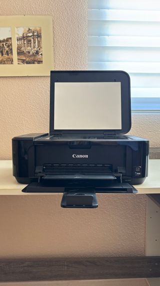 Impresora Canon Negra MG3650. 
