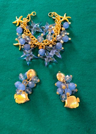 Conjunto Collar y Pendientes Estrellas y Peces