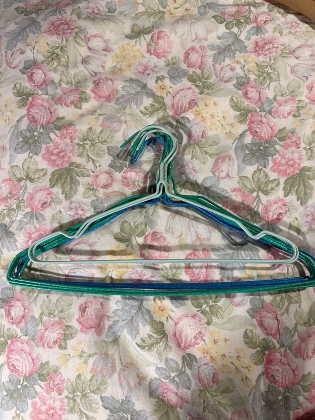 12 Grucce in metallo rivestite blu, verdi e cielo