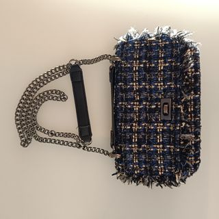 Bolso de tweed con cadena
