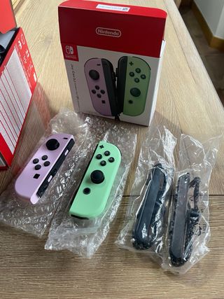 Nintendo Switch con mandos adicionales
