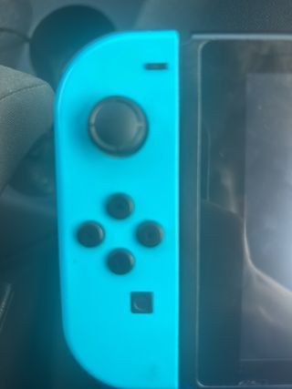 COMO NUEVA Nintendo Switch Azul y Rojo