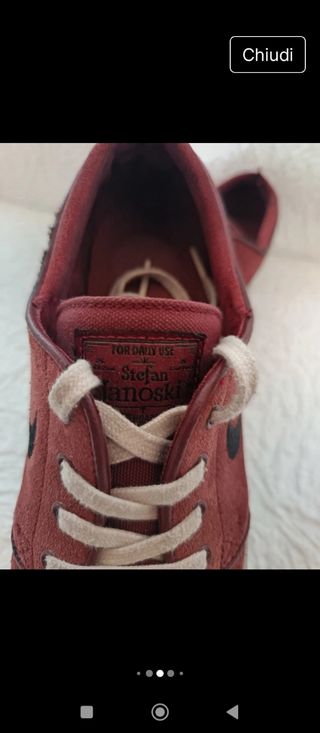 Scarpe Nike scamosciate  taglia 37,5 bordeaux