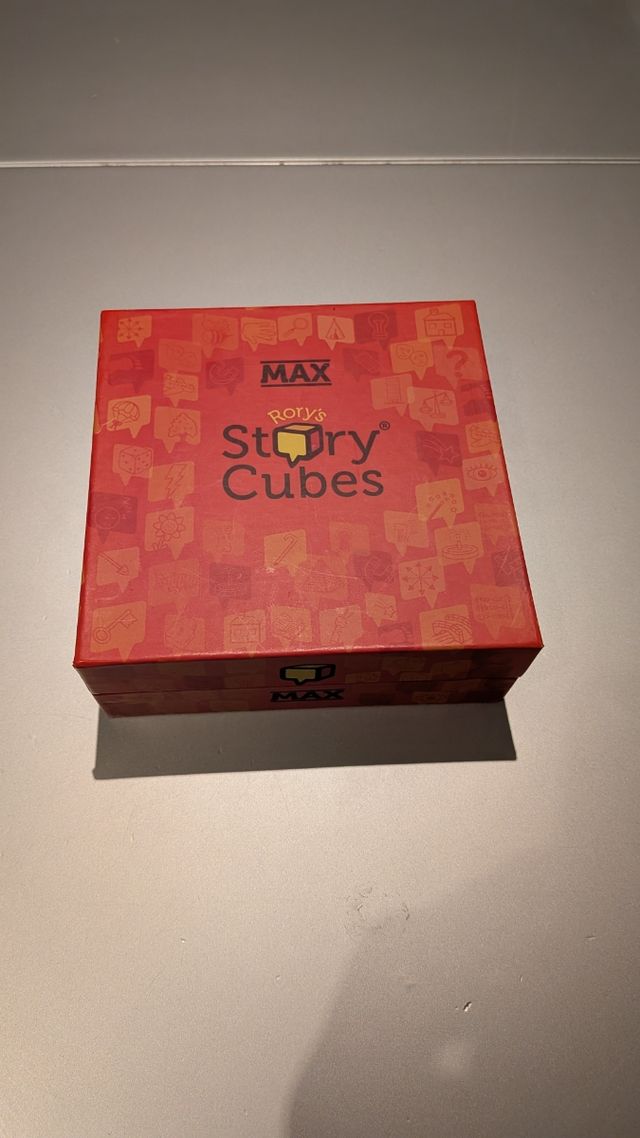 Rory's Story Cubes MAX Juego Dados