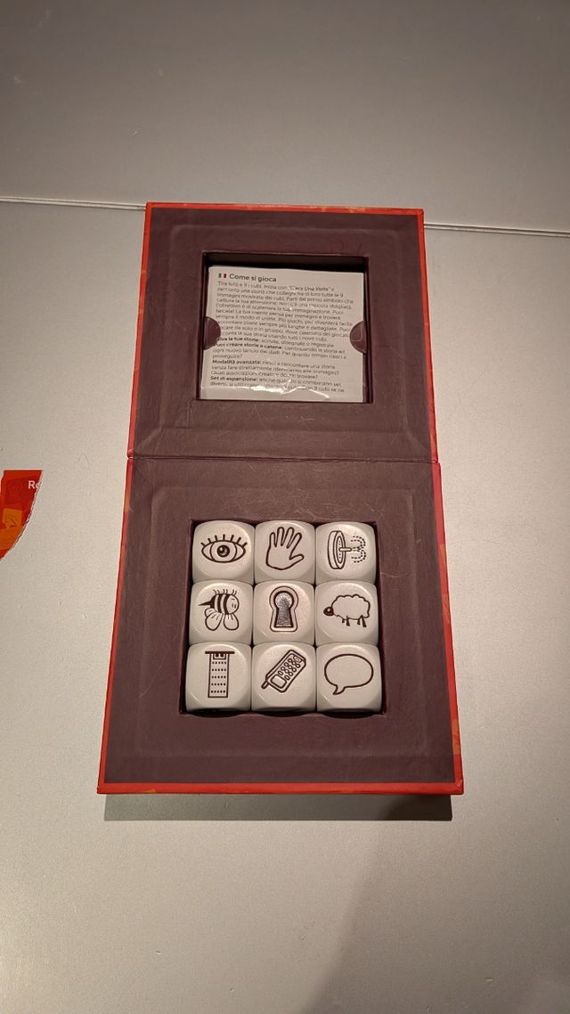 Rory's Story Cubes MAX Juego Dados