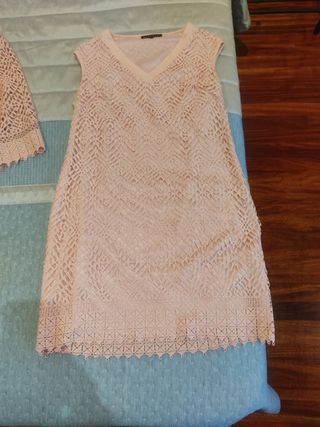 Vestido y chaqueta de encaje salmón(no negociable)