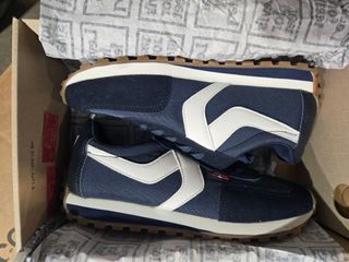 Tenis Levis Unisex Talla 41 Azul