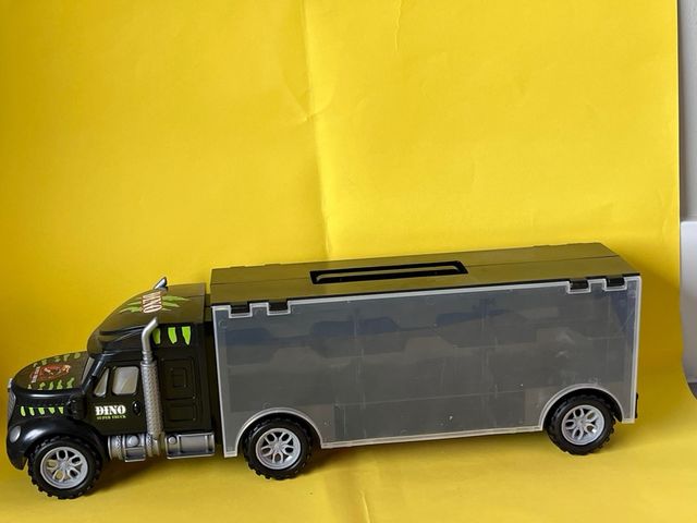 Camión Estuche Dinosaurios / Coches