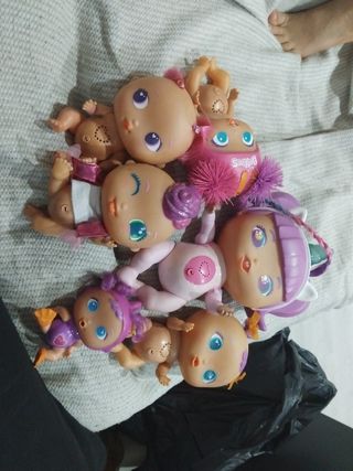 Lote de 7 muñecas