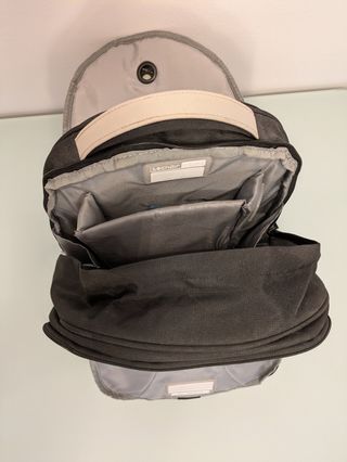 Mochila Tech Air Beige y Negra