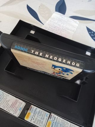 Sega Mega Drive Sonic The Hedgehog