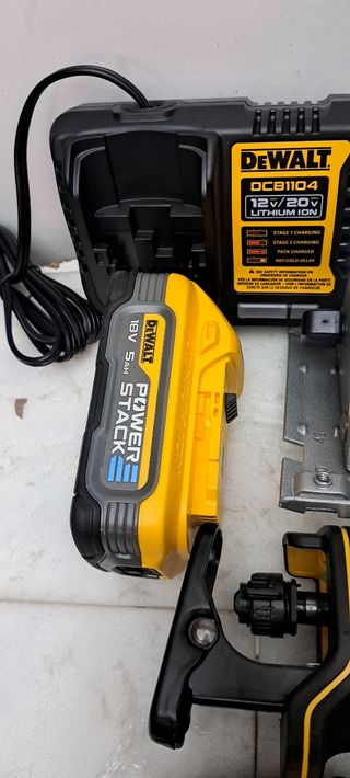 Dewalt 3 Herramientas + Batería Powerstack