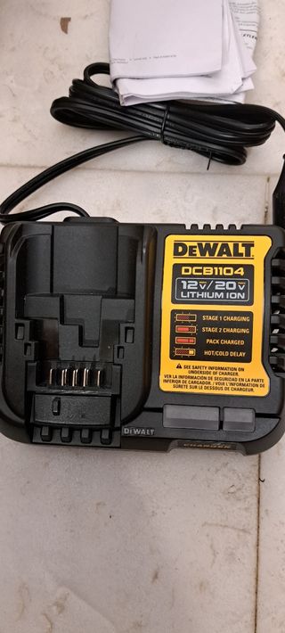 Dewalt 3 Herramientas + Batería Powerstack