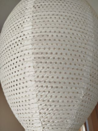 Lámpara de papel blanca