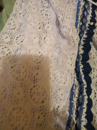 Bata de encaje para playa