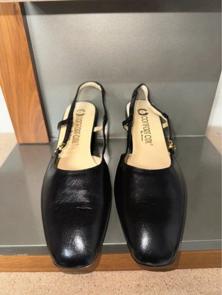 Zapatos de tacón de piel negros 