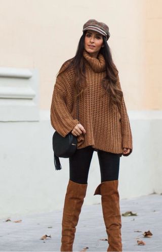 Jersey marca TWINSET. Talla S/M