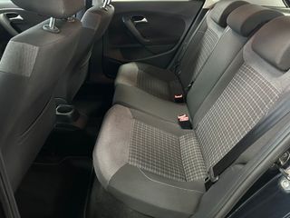 Volkswagen Polo 2016