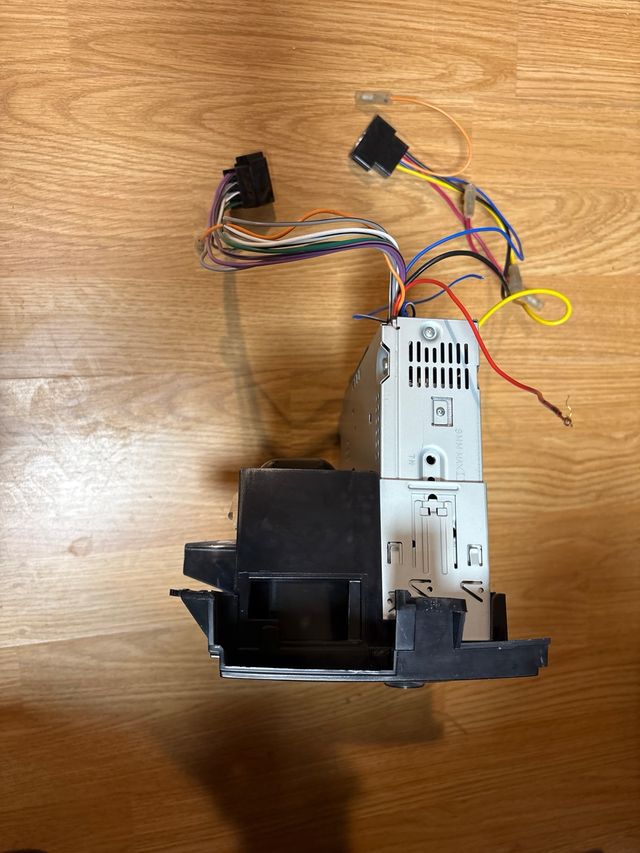 Radio Alpine Doble DIN Mercedes Vito W639