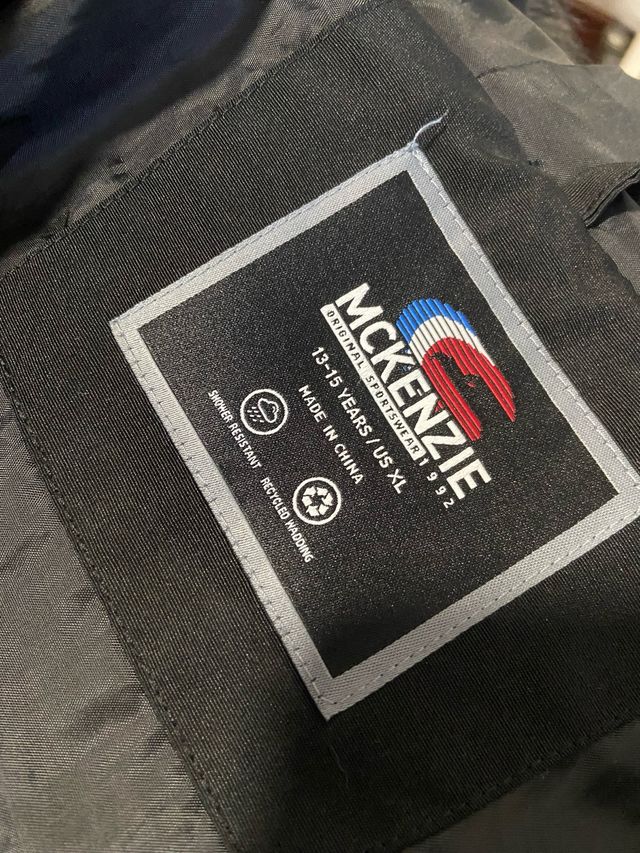 Chaqueta McKenzie Negra Adolescente Talla 13-15