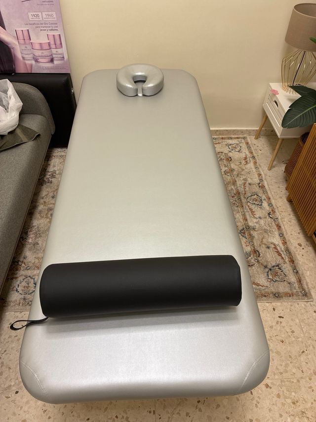 Cama para Masajes y terapia.