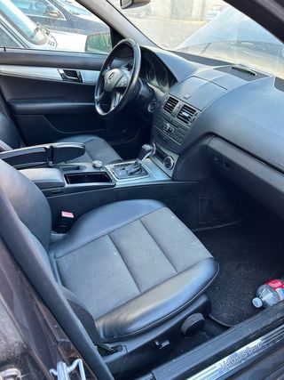 Mercedes-Benz Clase C 2010