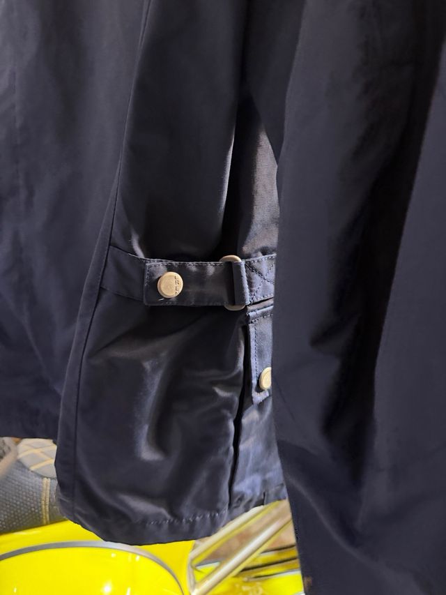 Silver Vase Compact J-Man Dark Navy 180 Brema