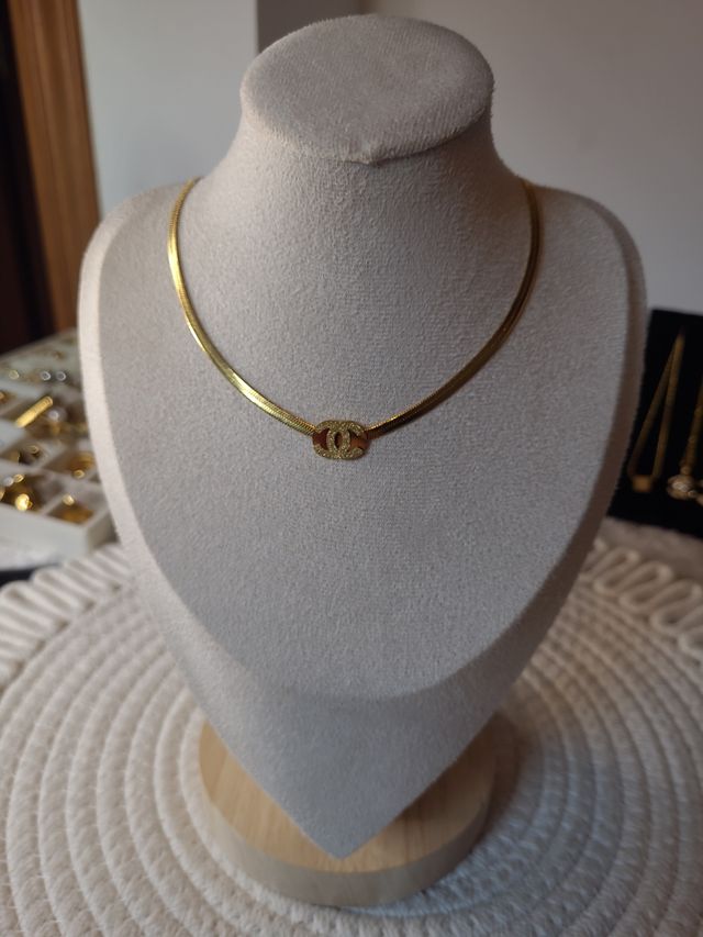 Colgante Chanel Inspiración Acero Dorado