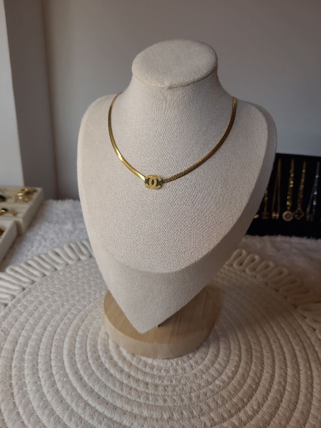 Colgante Chanel Inspiración Acero Dorado