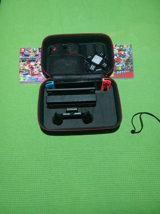 Nintendo Switch Roja y Azul