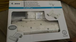Cojín ergonómico Jane para bebé