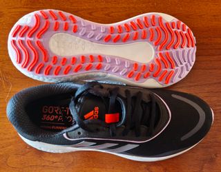 ScarpeW in Gore Tex  Adidas Supernova GTX
