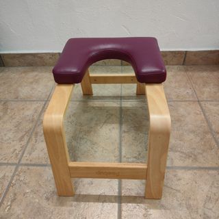 Banco Yoga para Invertidas Morado Granate