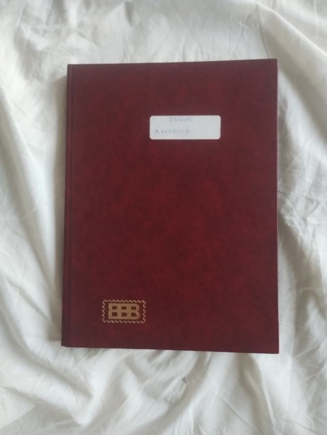 Álbum de sellos de América e islas del mundo