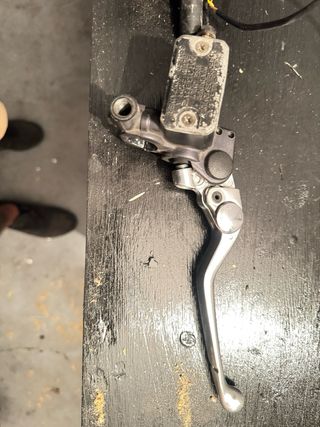 Bomba Embrague Freno KTM 690