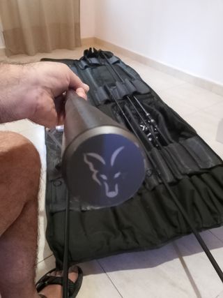 3 Cañas de pescar Fox con carretes y funda 
