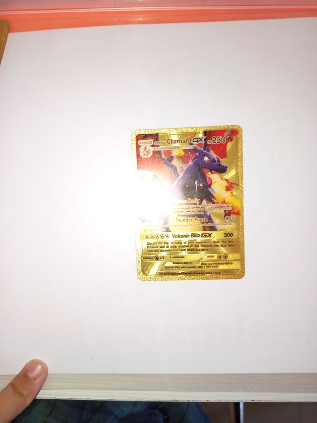 Cartas Pokémon Doradas M Charizard, Volcanic Blitz