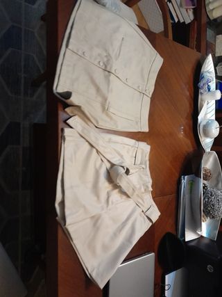 Lote falda y pantalón corto polipiel beige