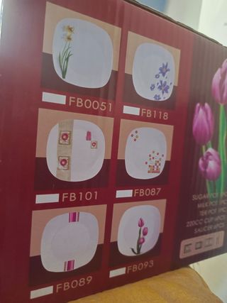 Juego de té de porcelana