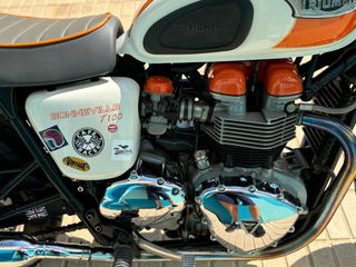 Triumph Bonneville T100 