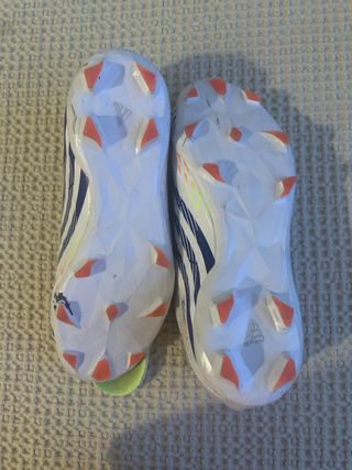 Botas Fútbol Adidas Predator Tacos Talla 38, usada