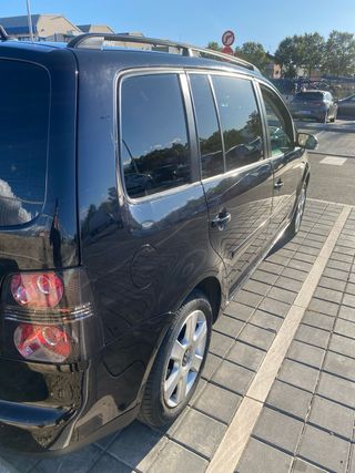 Volkswagen Touran 2006