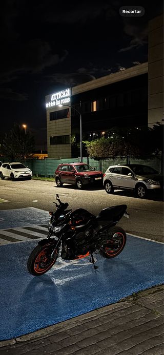 Kawasaki Z750