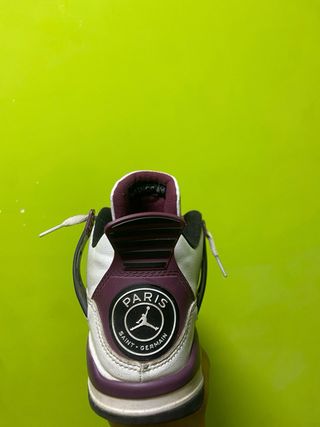 Jordan 4 PSG Morado Blanco