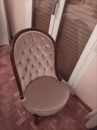 Sillón decorativo beige y marrón