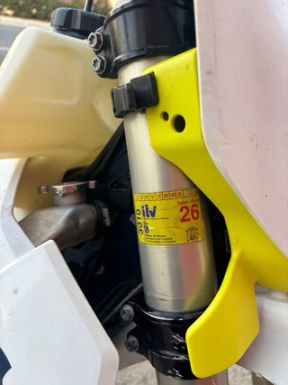 Moto Husqvarna 250 FE